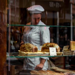 Looking For a Job? How to Make the Most of Your Recruitment Agency